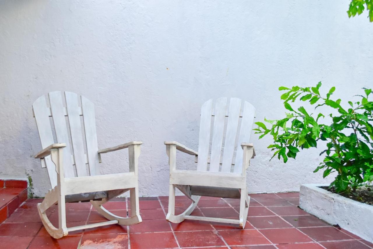 Cartagena Hostal Hotel Bagian luar foto